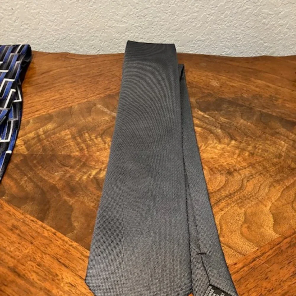 Lot of Four‎ Ties